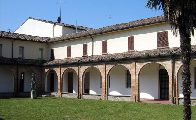 Il convento delle Cappuccine di Bagnacavallo, oggi sede del Museo Civico delle Cappuccine Il convento delle Cappuccine di Bagnacavallo, oggi sede del Museo Civico delle Cappuccine