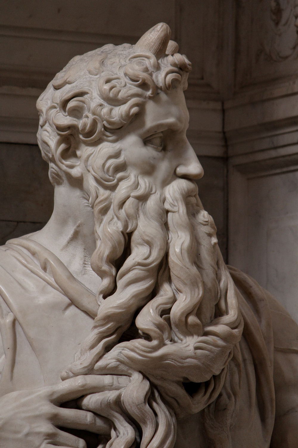 Michelangelo Buonarroti, MosÃ¨, dettaglio del collo. Ph. Credit JÃ¶rg Bittner Unna