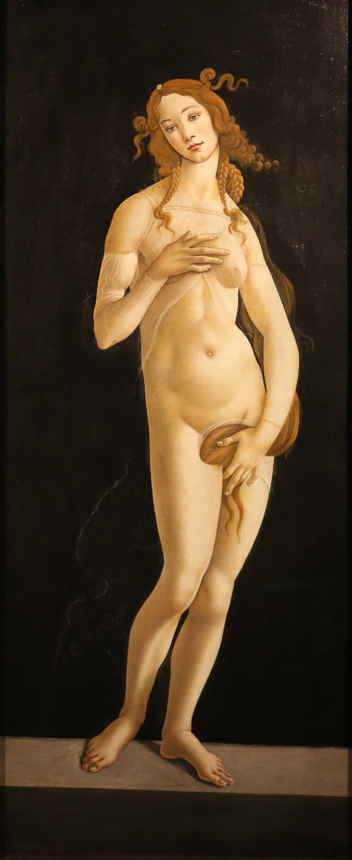 Sandro Botticelli, Venere (1485-1490 circa; olio su tela, 174 x 77 cm; Torino, Musei reali, Galleria Sabauda)
