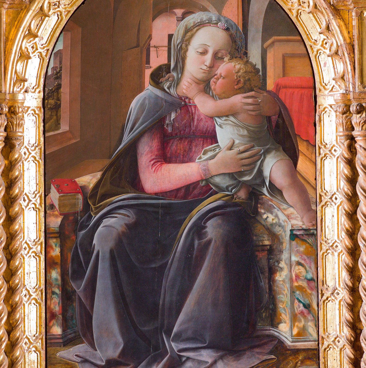 Filippo Lippi, Madonna col Bambino (Madonna di Tarquinia), dettaglio (datata 1437; tempera su tavola, 151 x 66 cm; Roma, Galleria Nazionale d’Arte Antica, Palazzo Barberini)

