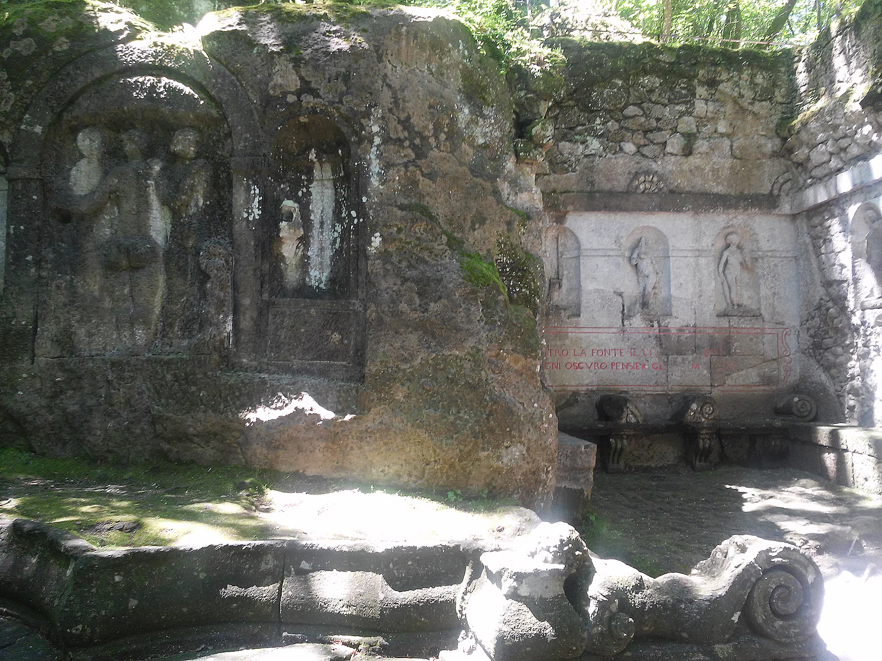 La fontana dei Delfini
