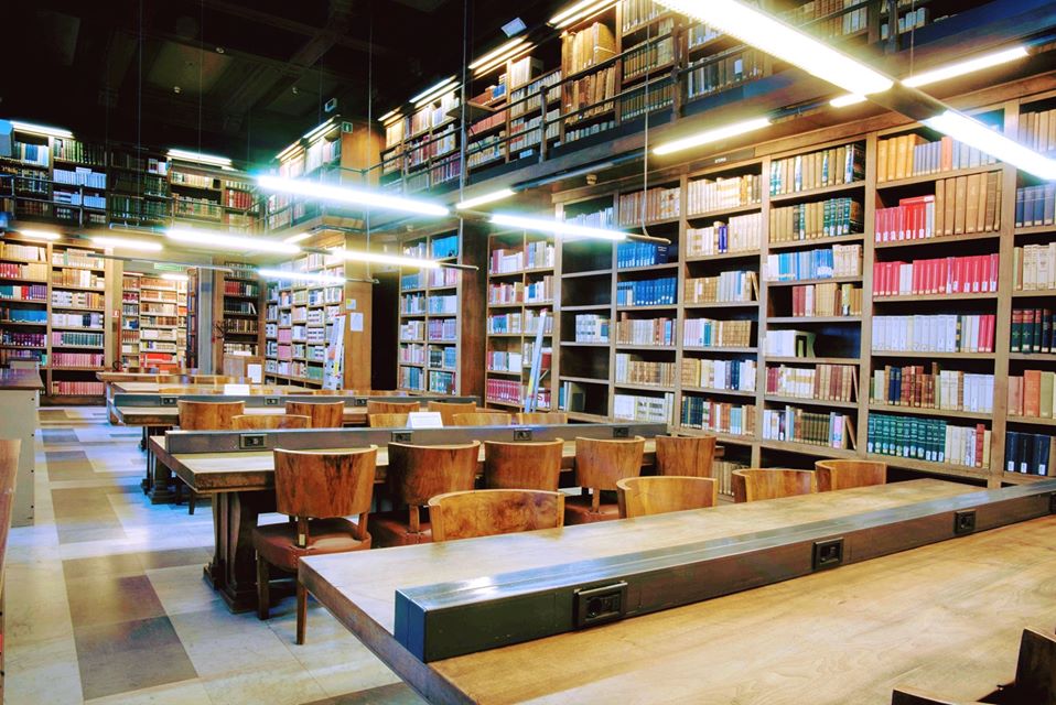 Una sala della Biblioteca Nazionale Centrale di Firenze
 Una sala della Biblioteca Nazionale Centrale di Firenze