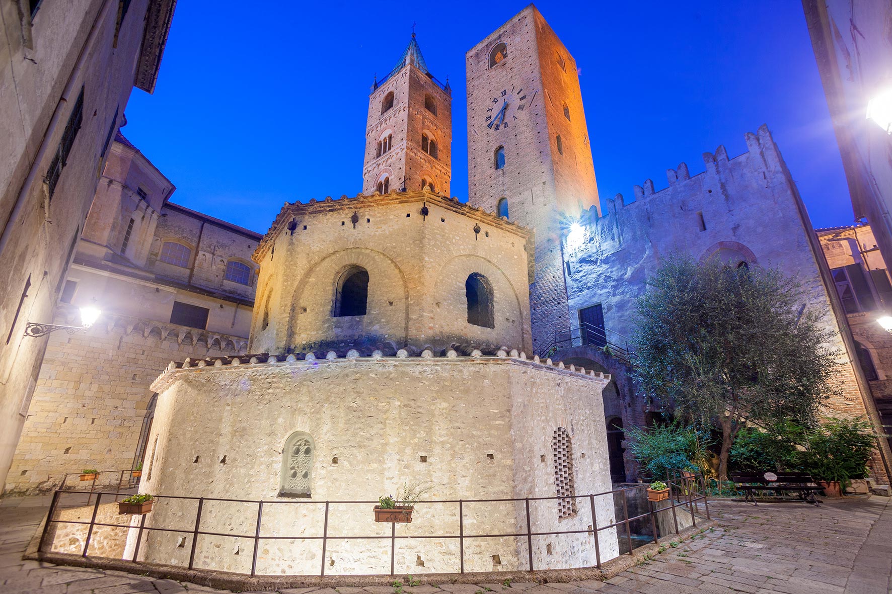 Il Battistero di Albenga
