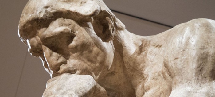 Un dettaglio del pensatore di Auguste Rodin
