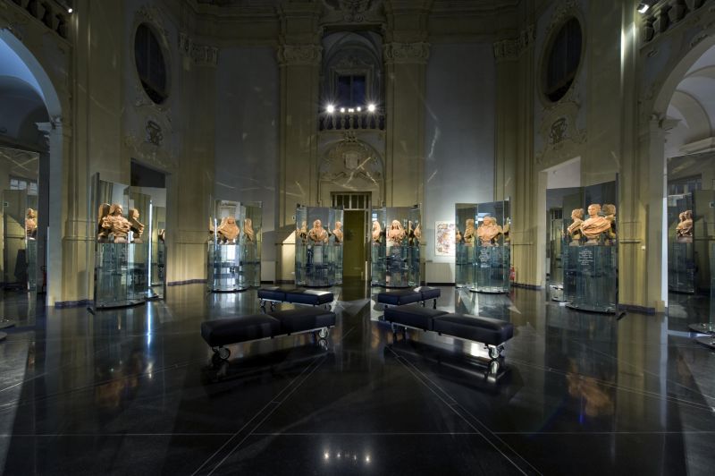 Palazzo Pepoli, Museo della Storia di Bologna, esposizione di 12 busti in terracotta che raffigurano donne famose della nostra città che subirono pregiudizi e prepotenze, in occasione della Giornata Internazionale per l'Eliminazione della violenza contro le donne
