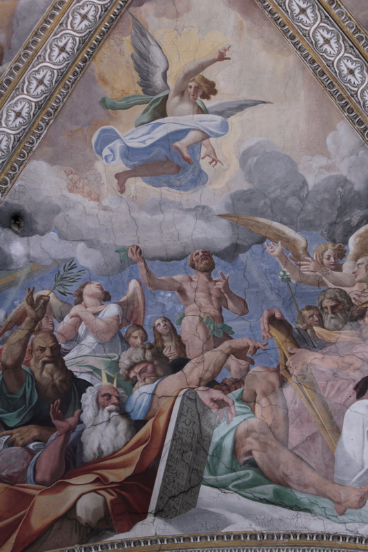 Dettaglio degli affreschi del presbiterio
