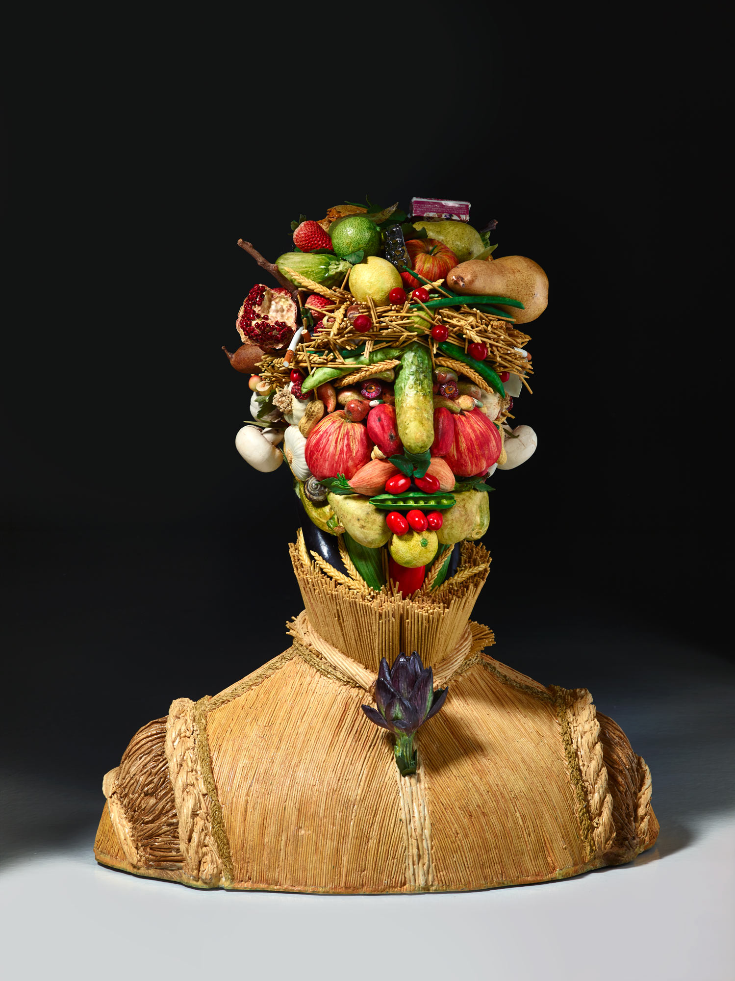 Bertozzi & Casoni, Estate (2015; ceramica policroma, 74 x 65 x 40 cm)
 Bertozzi & Casoni, Estate (2015; ceramica policroma, 74 x 65 x 40 cm)