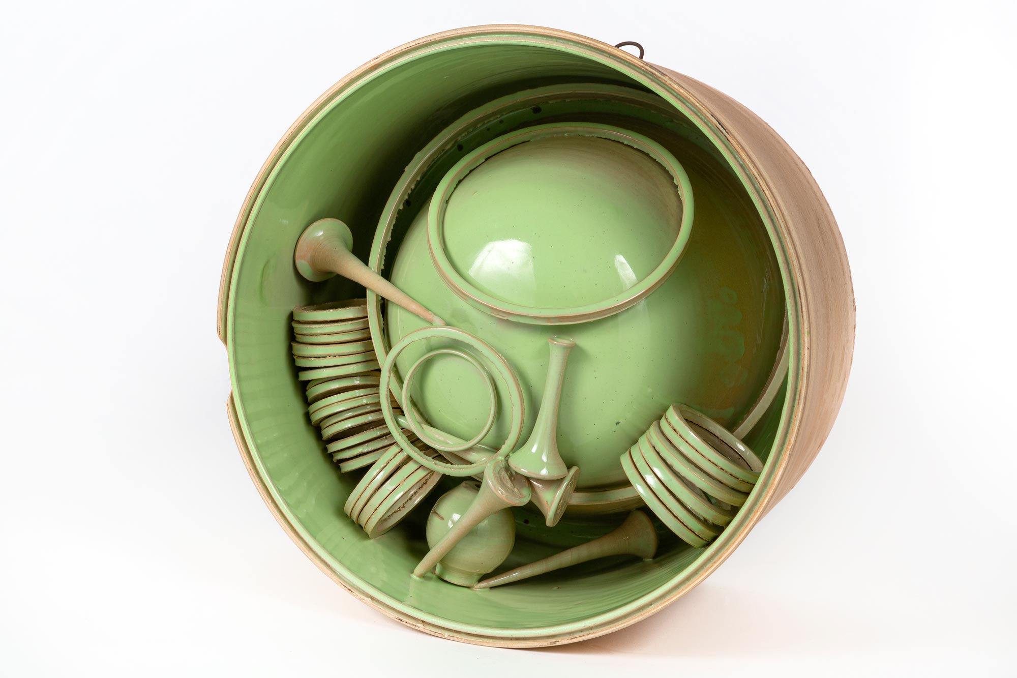 Alfonso Leoni, Tondo P. (Tondo V) (1969; ceramica, diametro 26 cm)
