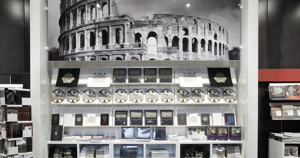 Il bookshop del Colosseo. Ph. Credit Electa
 Il bookshop del Colosseo. Ph. Credit Electa