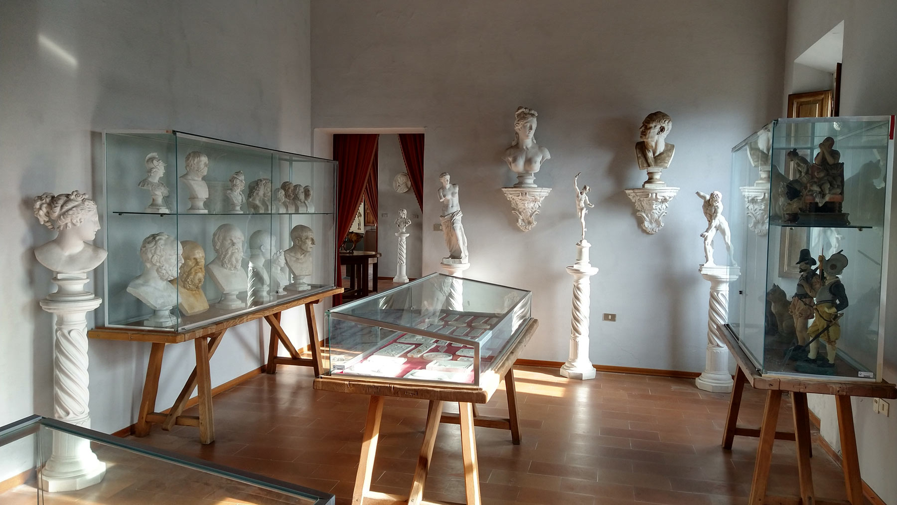 A room of the Museum of Chalk Figurine and Emigration