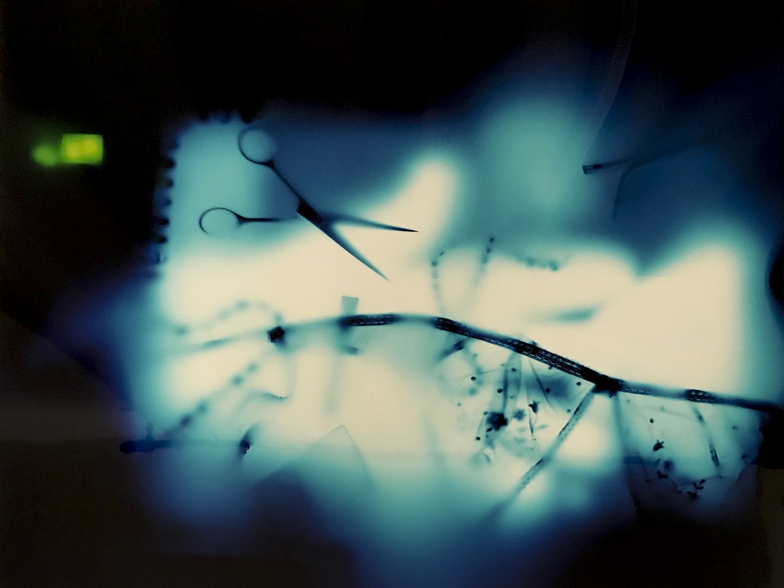 Gianni Melotti, Foto Fluida (1983; fotografie cibachrome; Archivio Gianni Melotti)