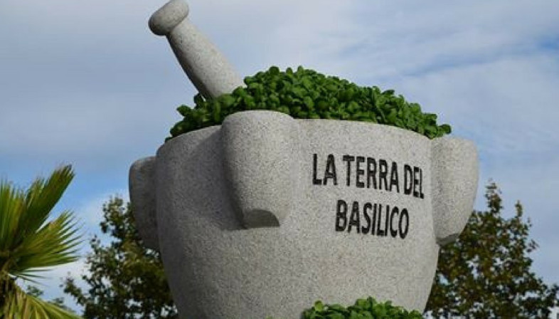 Monumento al pesto (Genova)