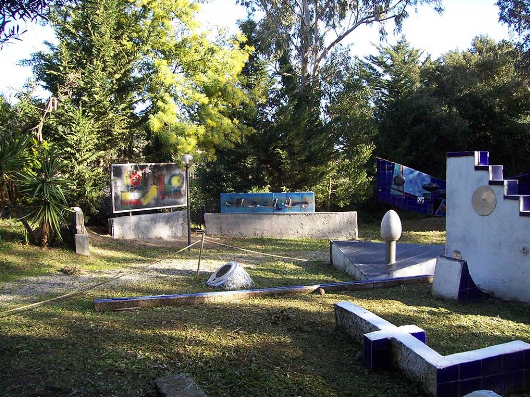 Open Air Museo Italo Bolano (Portoferraio, Livorno)