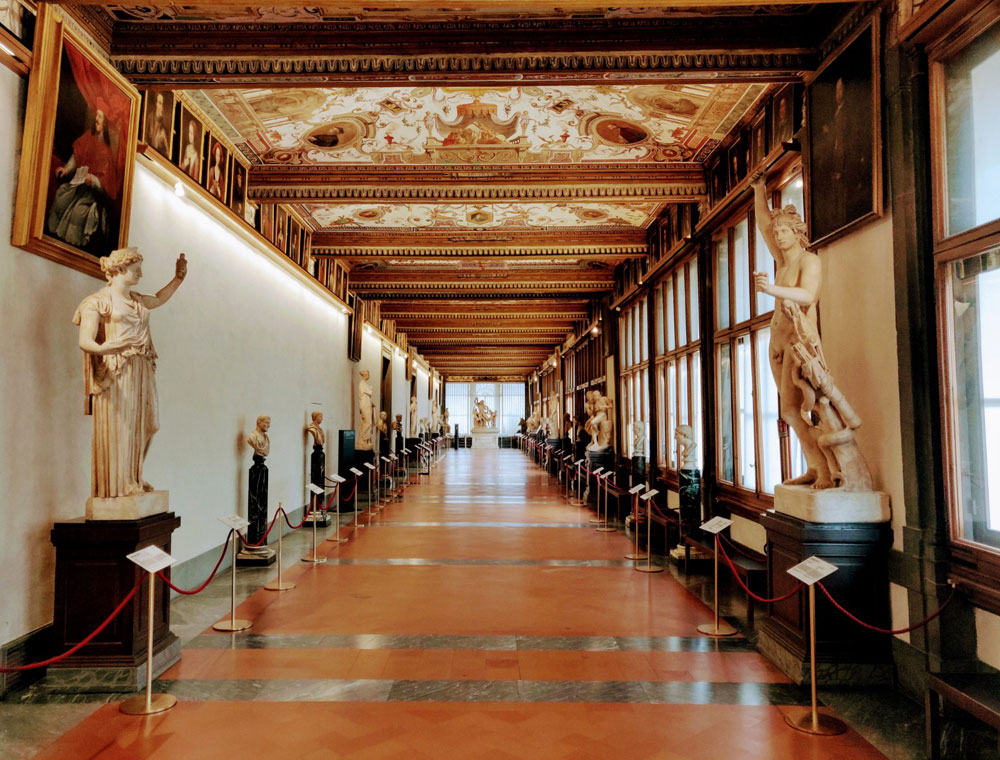 La Galleria degli Uffizi
 La Galleria degli Uffizi