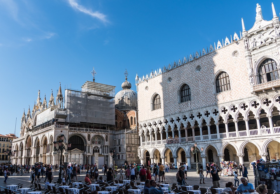 3 miliardi per turismo e cultura. Ecco tutte le misure contenute nel decreto agosto 3 miliardi per turismo e cultura. Ecco tutte le misure contenute nel decreto agosto