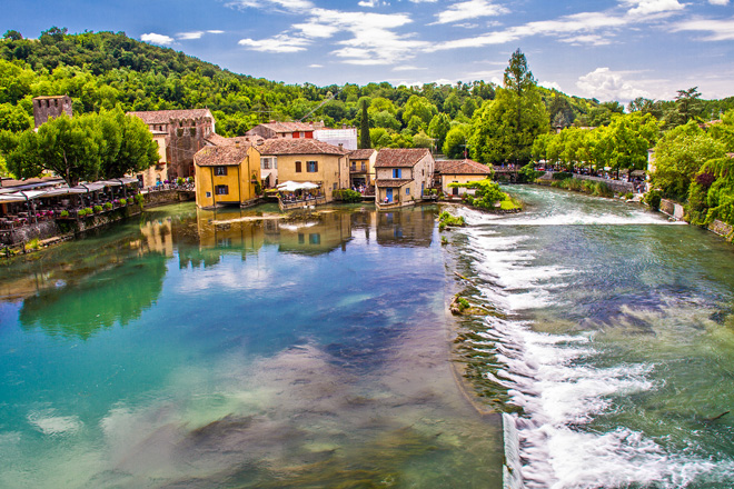 Valeggio, la frazione di Borghetto sul Mincio