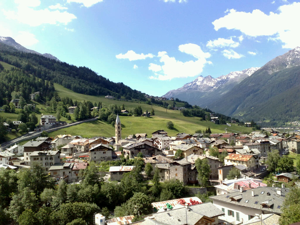 Veduta di Bormio. Ph. Credit Jules Nidi