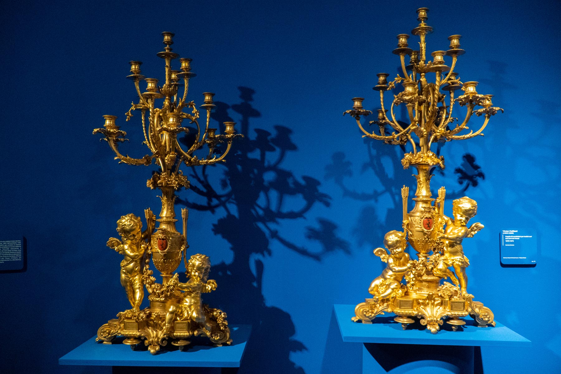 Victor Paillard, Coppia di candelabri per tredici ceri con armi de Ferrari (Genova, Musei di Strada Nuova, Palazzo Rosso)
