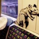 Banksy, addetti alle pulizie cancellano la sua opera nella metropolitana di Londra