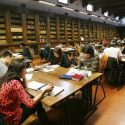 Firenze, le biblioteche organizzano un servizio di libri “a domicilio e da asporto”