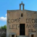Lecce, deturpano chiesetta del '500: denunciati due quarantenni in vacanza