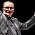 Addio a Ennio Morricone, il compositore e musicista premio Oscar