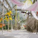 Madrid, il Palacio del Cristal diventa uno spettacolare nido: è opera di Petrit Halilaj