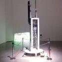 Da un robot prende vita un'installazione d'artista