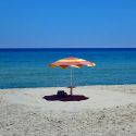 Turismo, il governo studia un bonus vacanze: 325 euro di detrazioni per chi va in vacanza in Italia