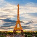 La Francia vara un imponente Piano Rilancio del Turismo da 18 miliardi. Il premier: “turismo priorità nazionale”
