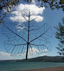 La scultura contemporanea invade la terra di Vulci