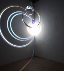 E luce fu. A Cuneo le opere di Balla, Fontana, Eliasson e Leotta