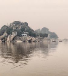 Milano, la devastazione del Gange nelle fotografie di Giulio Di Sturco in mostra alla Fondazione Stelline