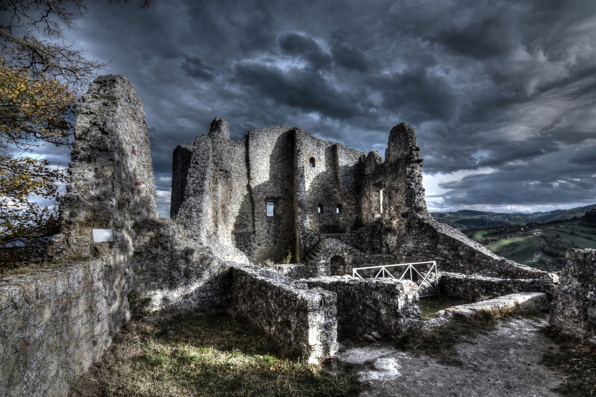 Il Castello di Canossa. Ph. Credit Progetto Regionale Castelli Emilia-Romagna
