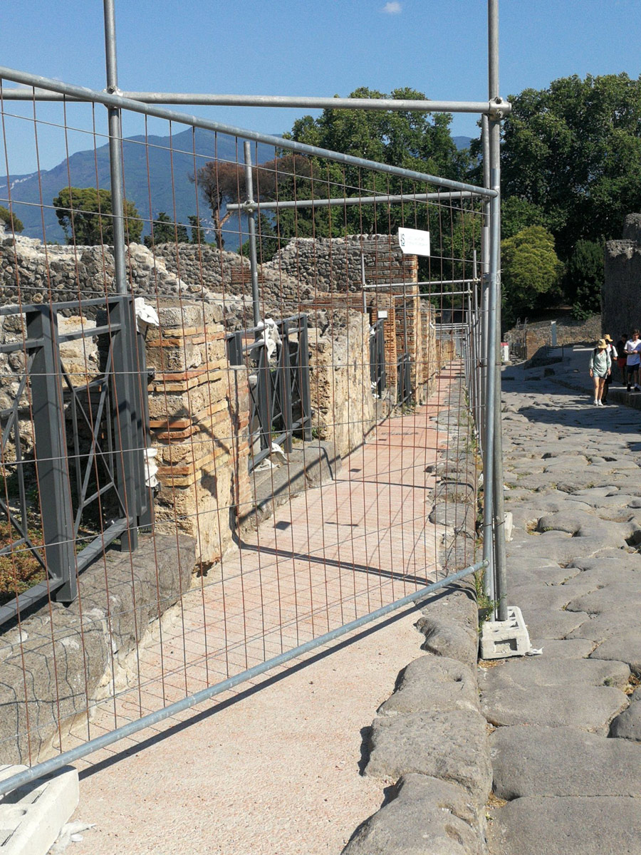 Transenne a Pompei. Ph. Credit Laura Noviello
