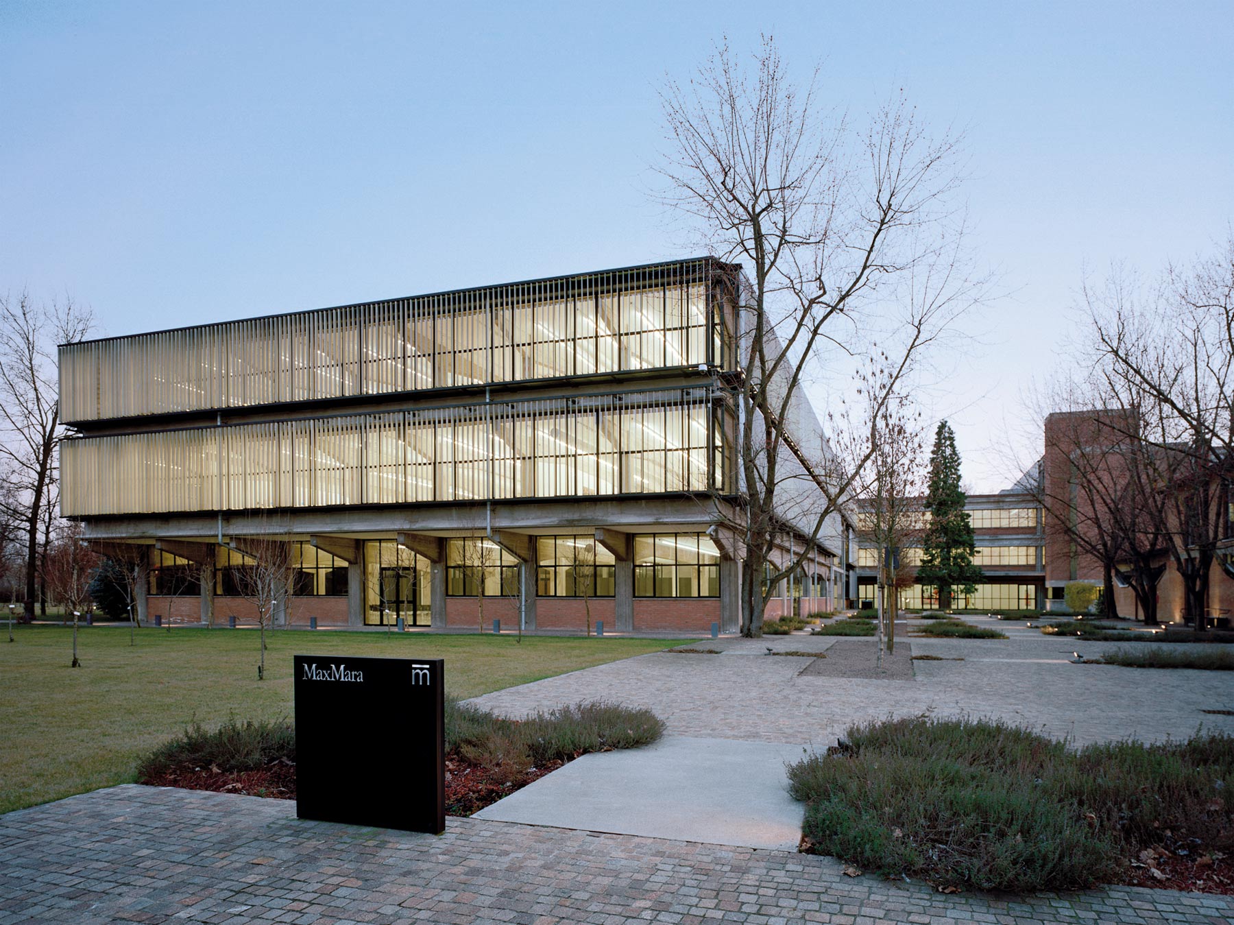 Collezione Maramotti. Ingresso lato Nord. Ph. C. Claudia Marini
