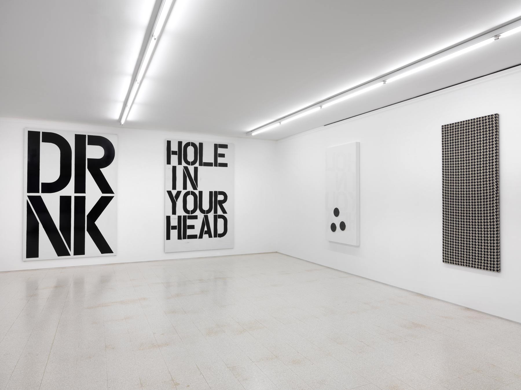 Collezione Maramotti Veduta di sala, opere di Christopher Wool, Rosemarie Trockel Ph. C. Dario Lasagni
