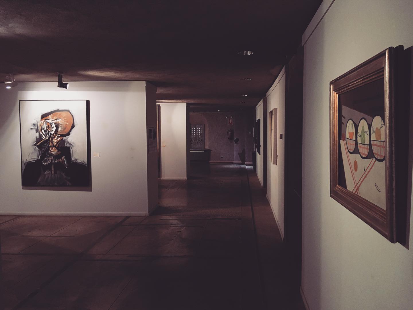 Sala del Museo de Cáceres Sala del Museo de Cáceres