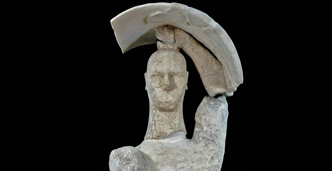 Dettaglio della statua del pugilatore
