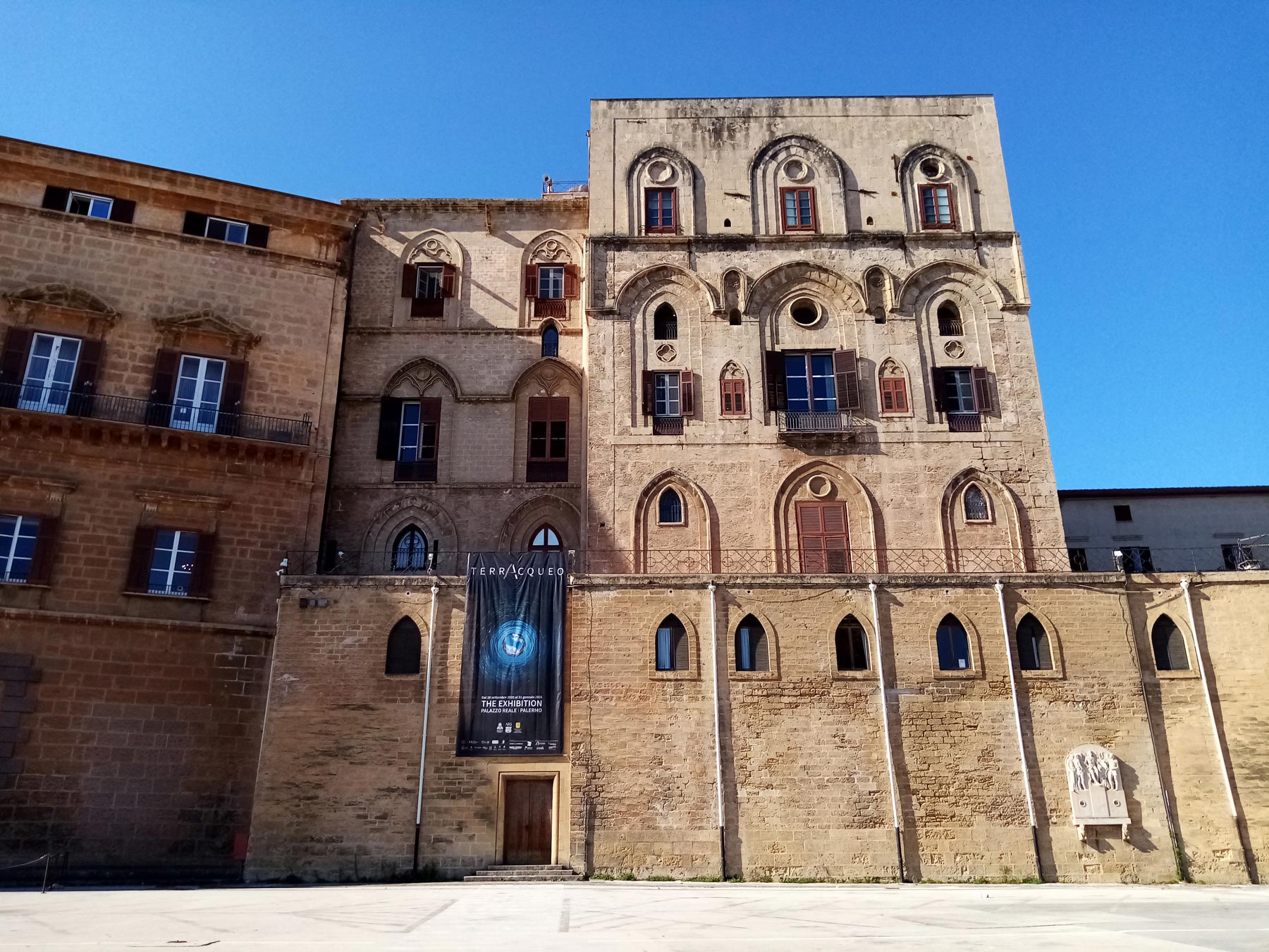 Palazzo dei Normanni, sede della mostra
