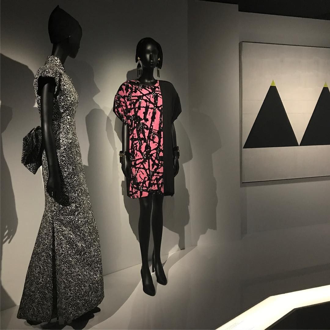 Gli abiti di Marc Bohan ispirati a Jackson Pollock (1984)
