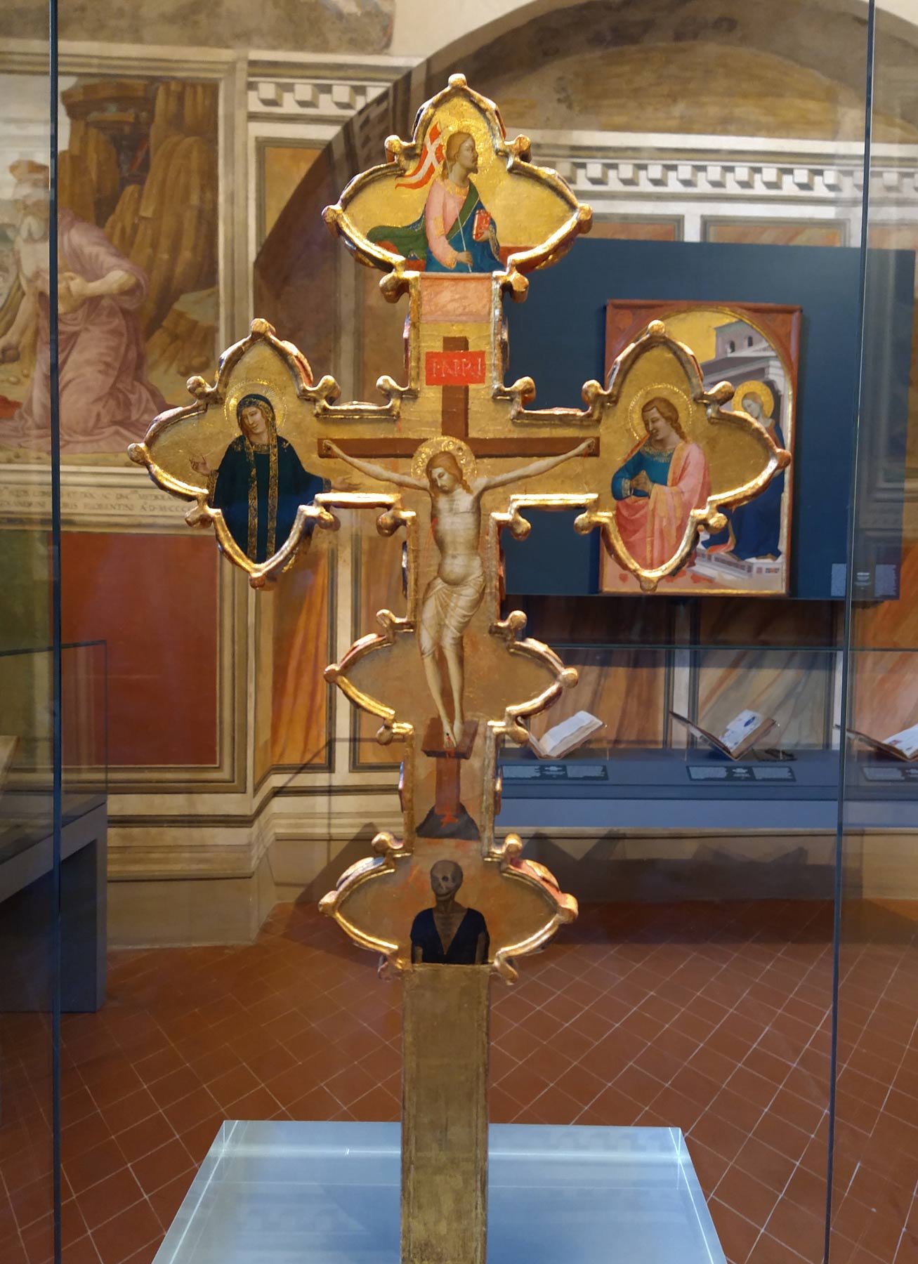 Bernardo Daddi, Croce astile (1340 circa; tavola, 58,9 x 33 cm; Milano, Museo Poldi Pezzoli)
 Bernardo Daddi, Croce astile (1340 circa; tavola, 58,9 x 33 cm; Milano, Museo Poldi Pezzoli)