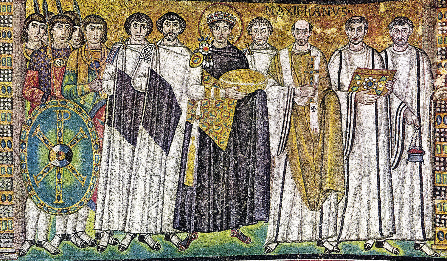 L'imperatore Giustiniano e il suo corteo, mosaico nella basilica di San Vitale
