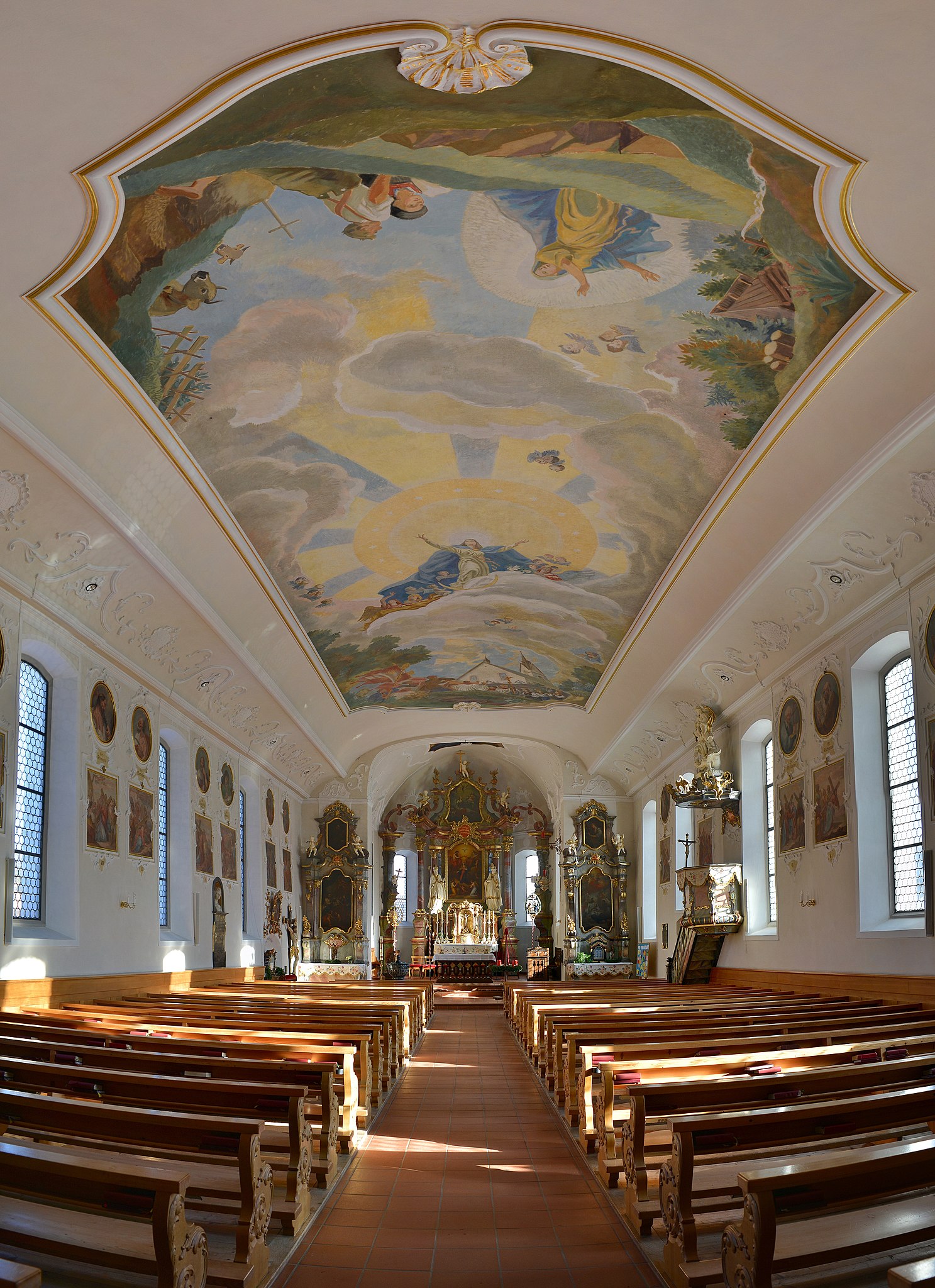 Interno della chiesa di Schwarzenberg. Foto di Friedrich BÃ¶hringer
