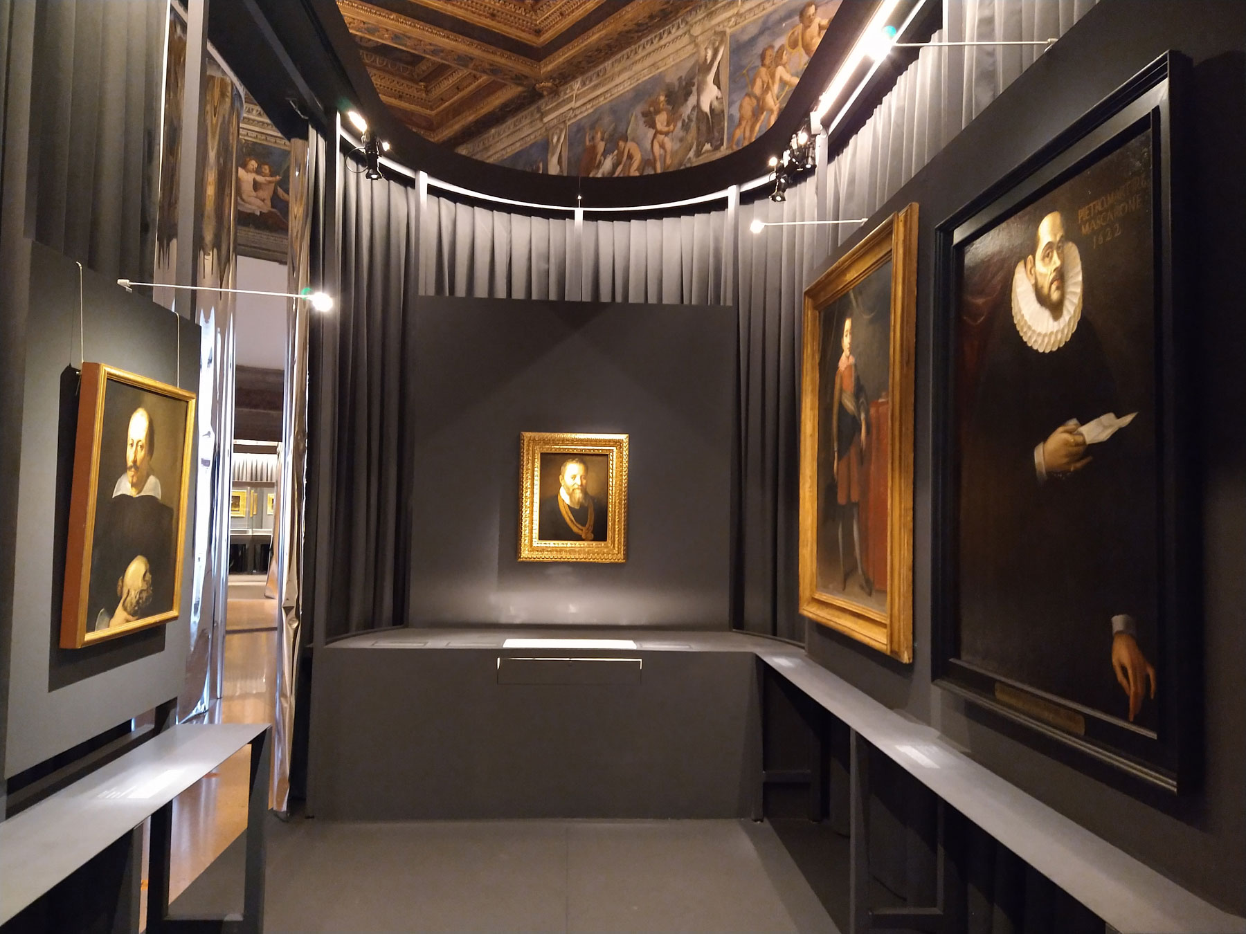 Sala della mostra Fede Galizia. Mirabile pittoressa
