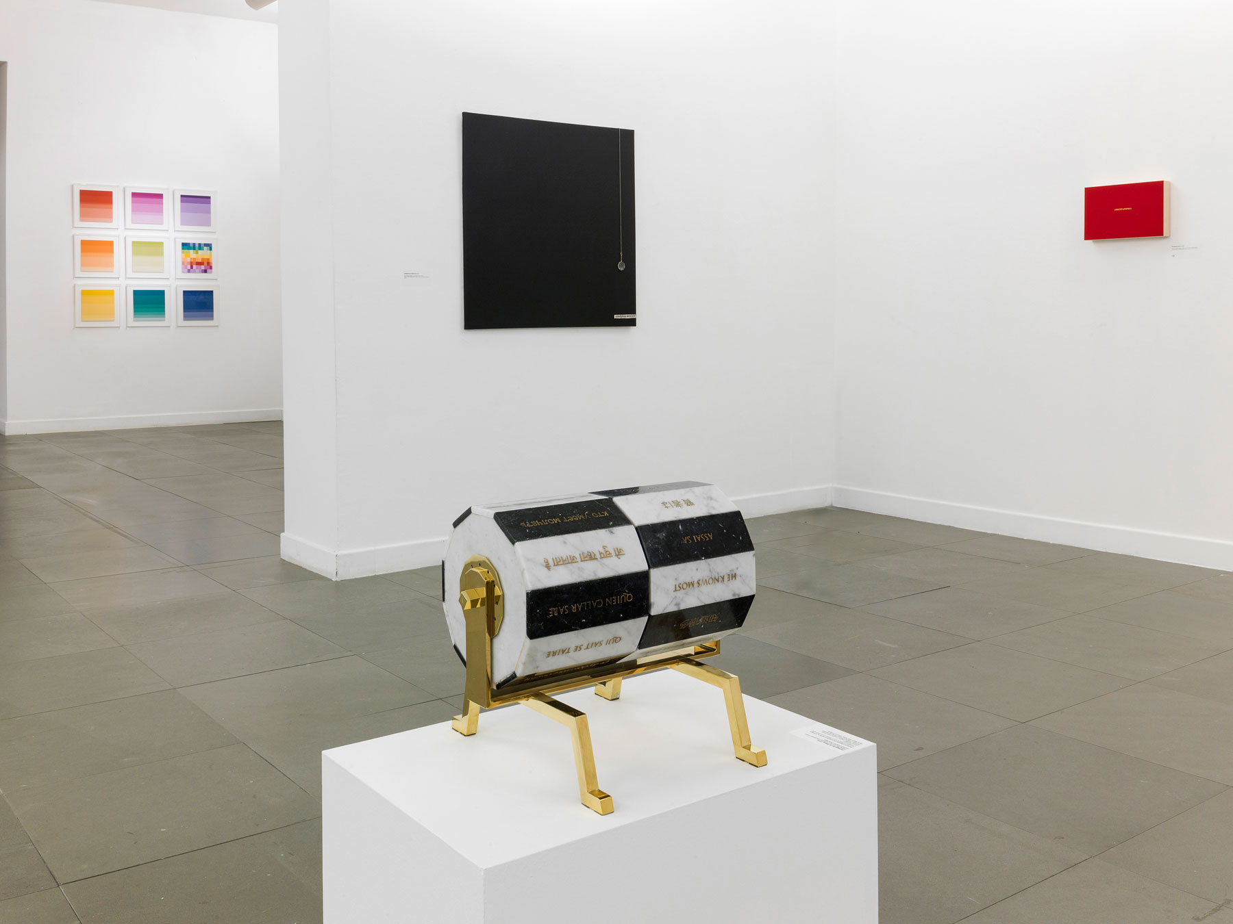 Sala della mostra Resurrezioni, Insurrezioni, Azioni 2009-2021. Foto di Enrico Amici
