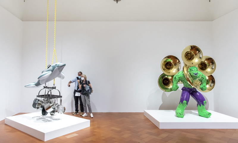 Mostra Shine di Jeff Koons. Foto di Ela Bialkowska - OKNO Studio
 Mostra Shine di Jeff Koons. Foto di Ela Bialkowska - OKNO Studio