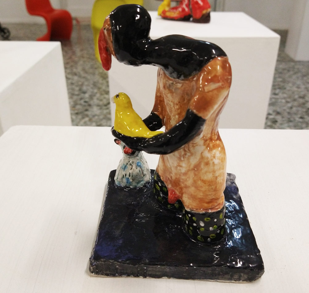 Una delle ceramiche di Roberto Chiabrera
