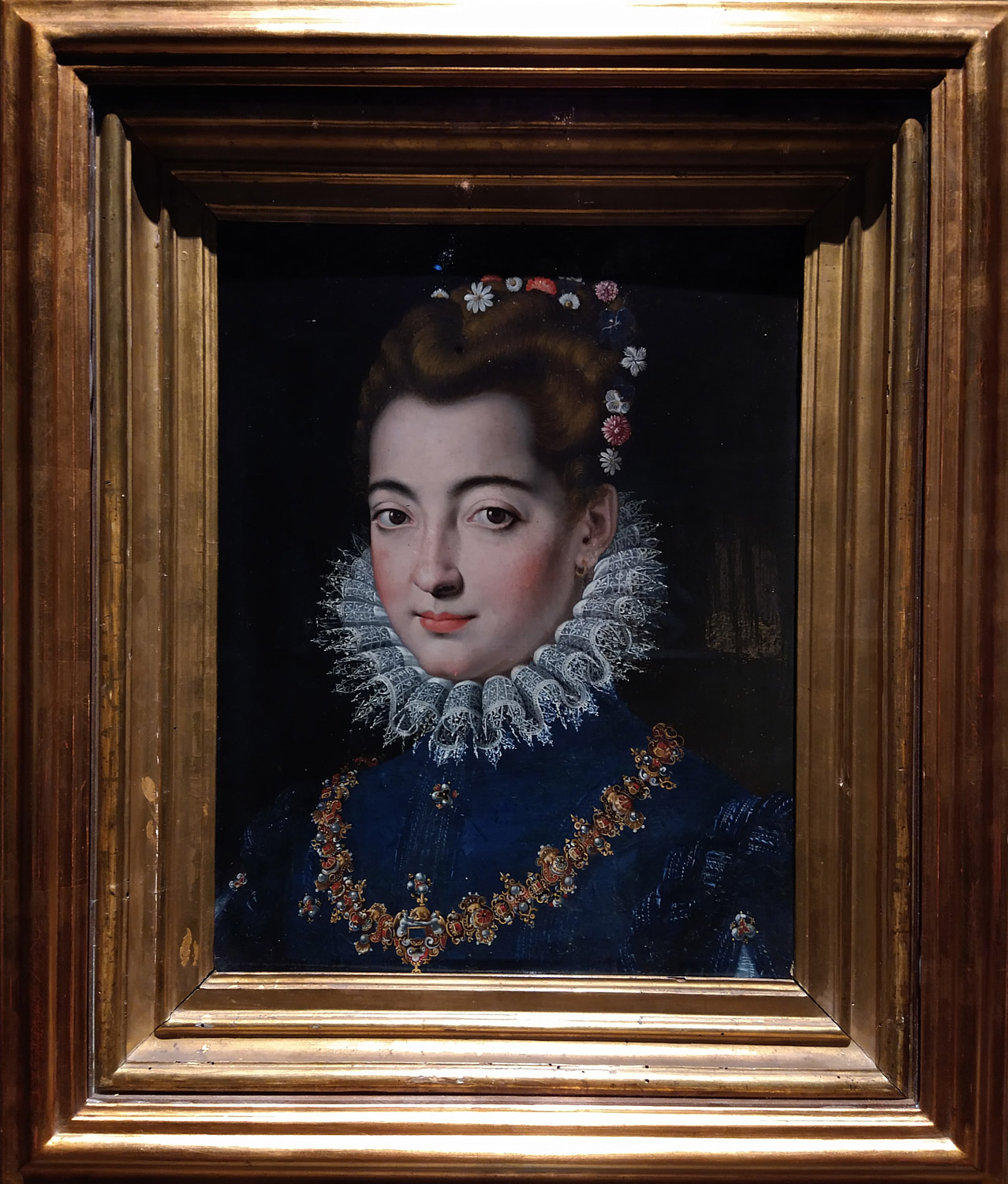 Jacopo Zucchi o Iacopo di Maestro Pietro Zucca, Ritratto di nobildonna, forse Clelia Farnese (1570 circa; olio su tavola, 49,5 x 37,8 cm; Roma, Gallerie Nazionali Barberini Corsini, Palazzo Barberini)
