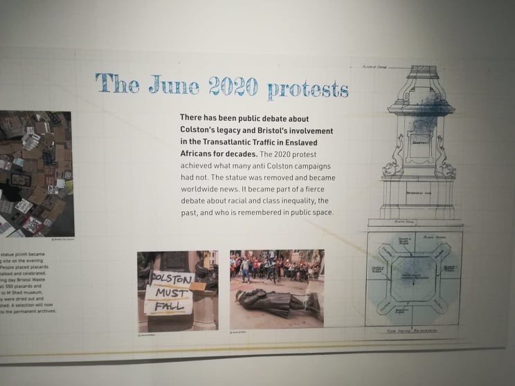 Musealizzazione della statua di Colston dopo l'abbattimento
